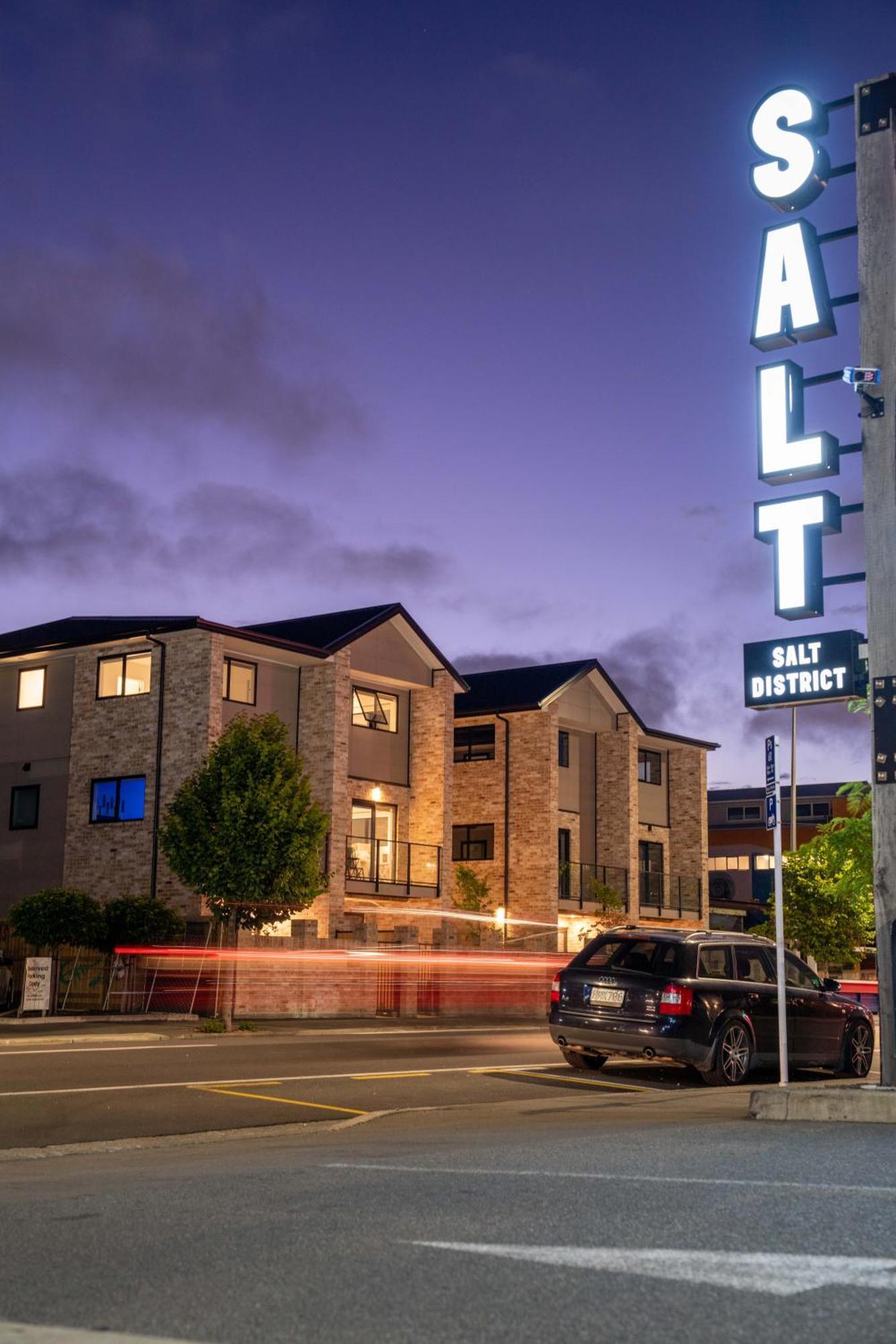 A Touch Of Luxury In Chch Cbd Lägenhet Christchurch Exteriör bild